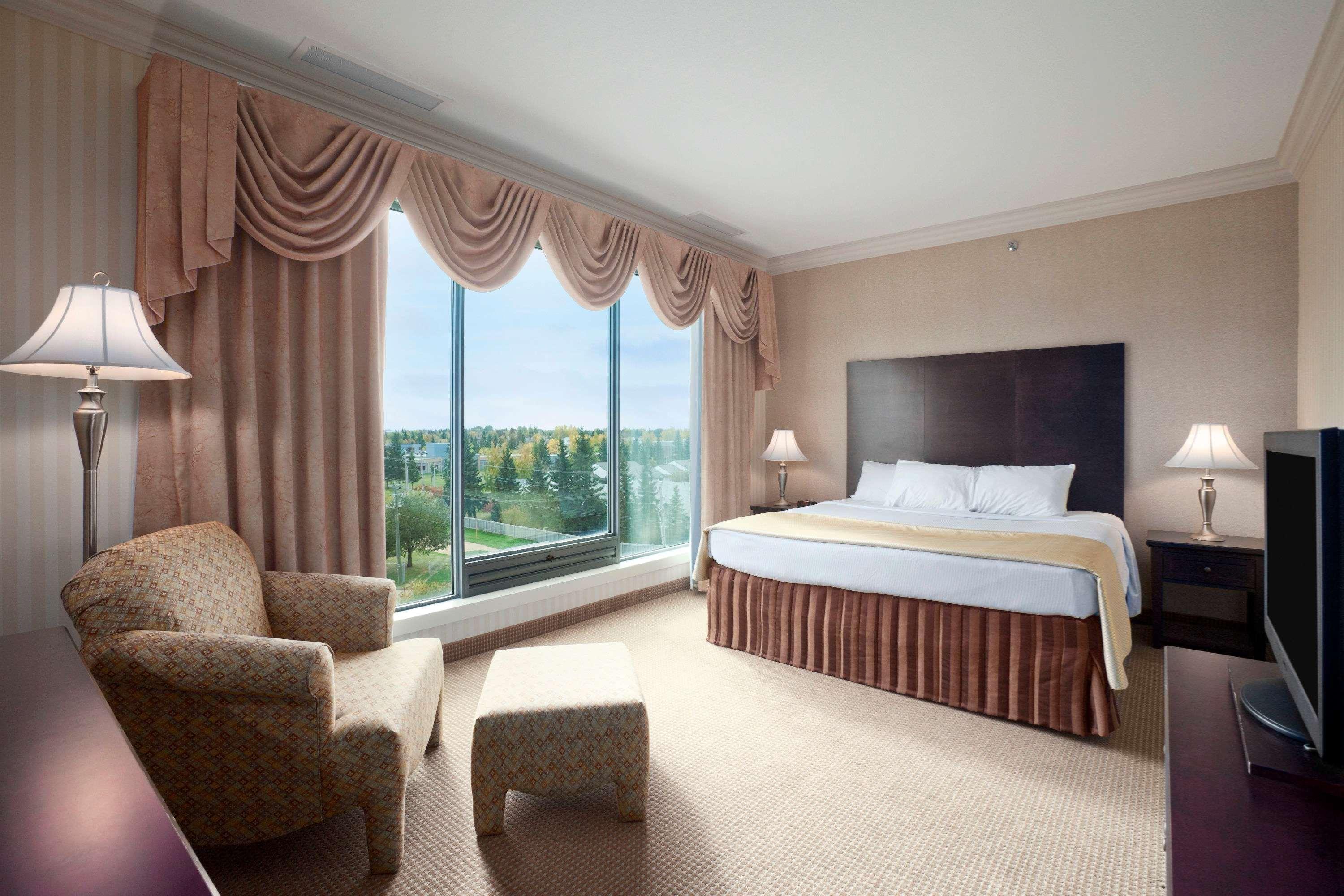 Border Inn & Suites Lloydminster Zewnętrze zdjęcie