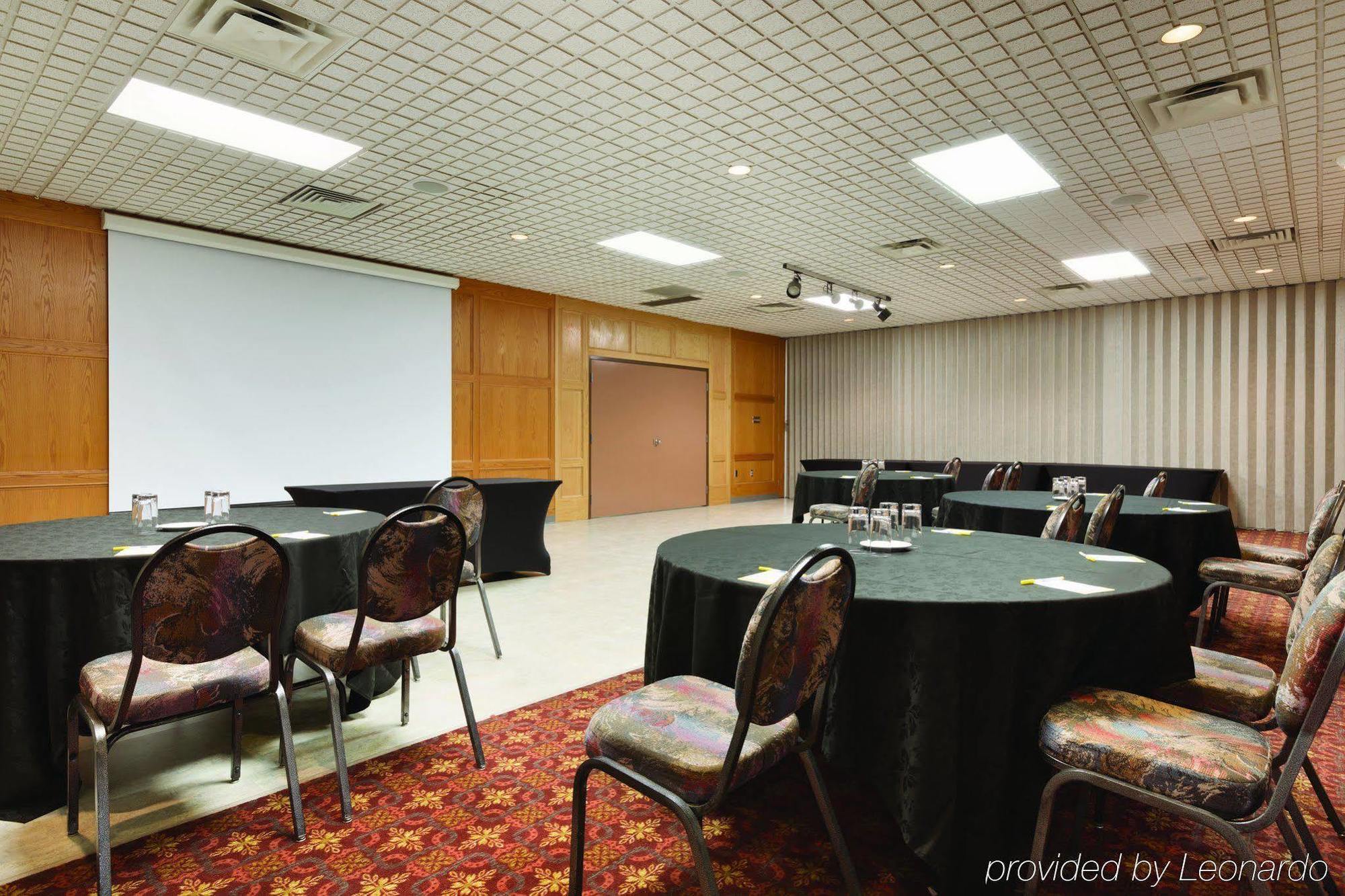 Border Inn & Suites Lloydminster Zewnętrze zdjęcie